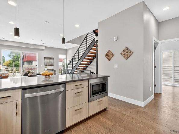 3360 W 38th Avenue 10, Denver CO 80211