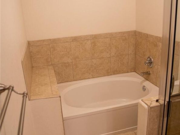 Undisclosed Address #2354846, Aurora CO 80016