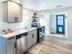 2201 W Warren Avenue, Englewood CO 80110