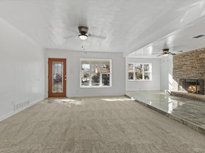 938 Salem Street, Aurora CO 80011