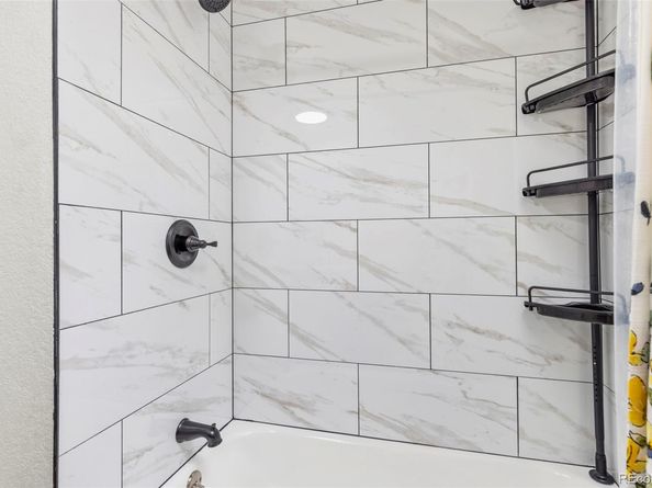 3222 Blackhawk Circle, Aurora CO 80011