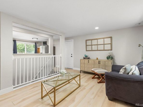 3222 Blackhawk Circle, Aurora CO 80011