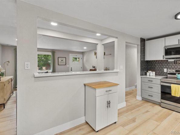 3222 Blackhawk Circle, Aurora CO 80011