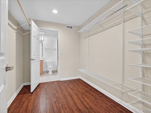 5201 S Fox Street 101, Littleton CO 80120