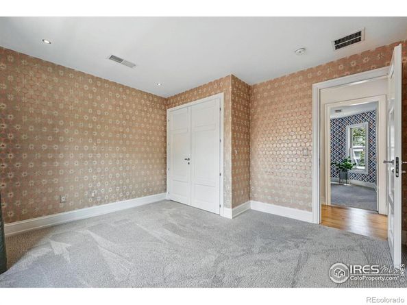 563 Arapahoe Avenue, Boulder CO 80302