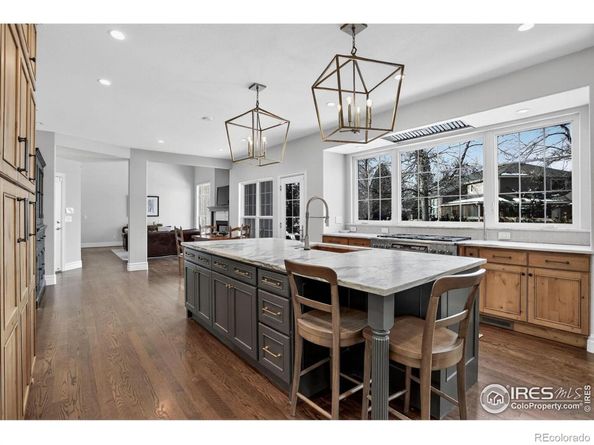 1321 Onyx Circle, Longmont CO 80504