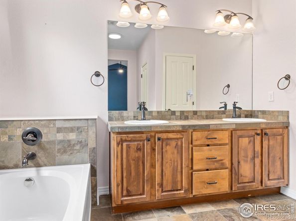 603 Summer Hawk Drive, Longmont CO 80504