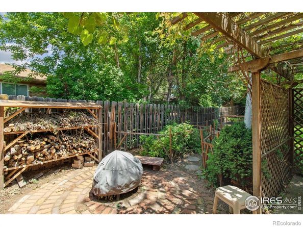 852 Hubbard Drive, Longmont CO 80504