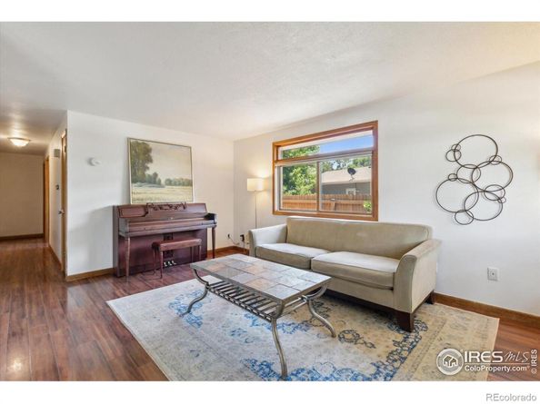 852 Hubbard Drive, Longmont CO 80504