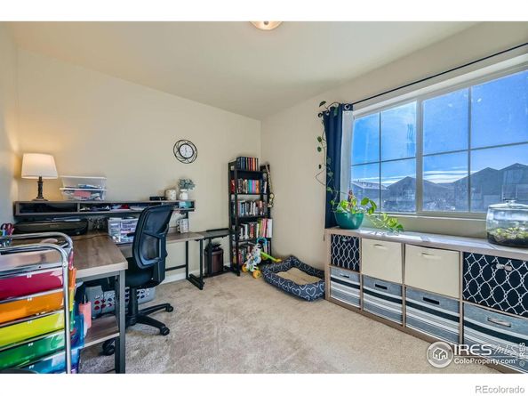 1117 Hummingbird Circle, Longmont CO 80501
