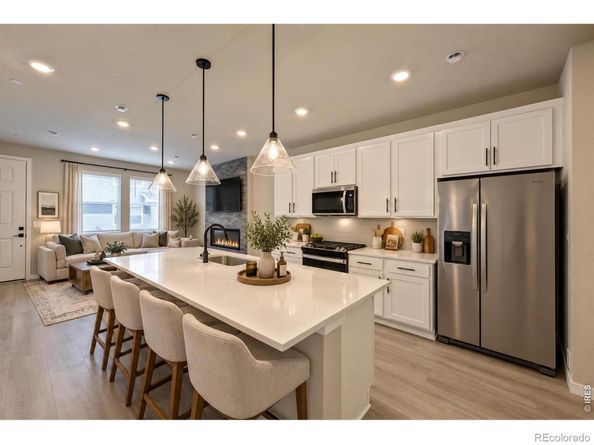 2833 Bear Springs Circle, Longmont CO 80503