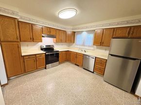 2400 Elmhurst Place, Longmont CO 80503