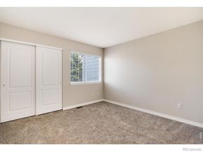 1419 Red Mountain Drive 15, Longmont CO 80504