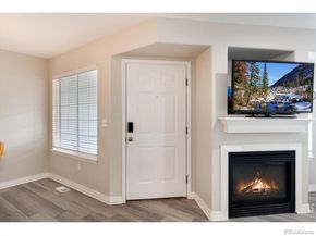 1419 Red Mountain Drive 15, Longmont CO 80504