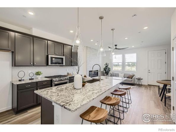 2743 Bear Springs Cir Dr, Longmont CO 80503