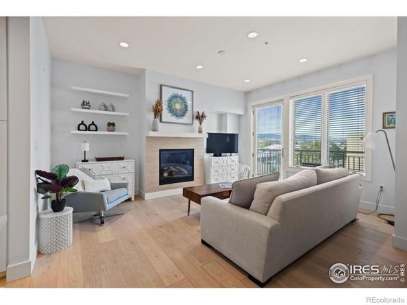 3301 Arapahoe Avenue 402, Boulder CO 80303