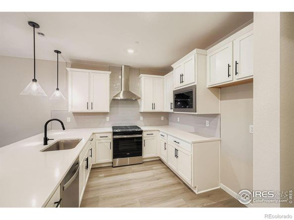 2768 Bear Springs Circle, Longmont CO 80503