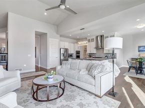 7036 S Espana Way, Centennial CO 80016