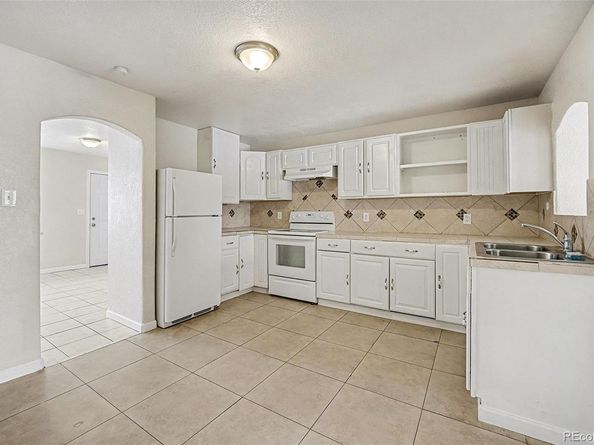 2308 Galena Street, Aurora CO 80010