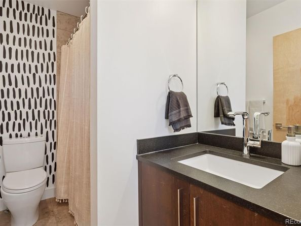 1801 W 33rd Avenue, Denver CO 80211