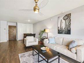 2227 Canyon Boulevard 211, Boulder CO 80302