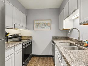 2227 Canyon Boulevard 211, Boulder CO 80302