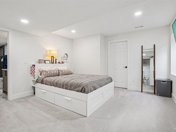 Undisclosed Address #7296177, Littleton CO 80127