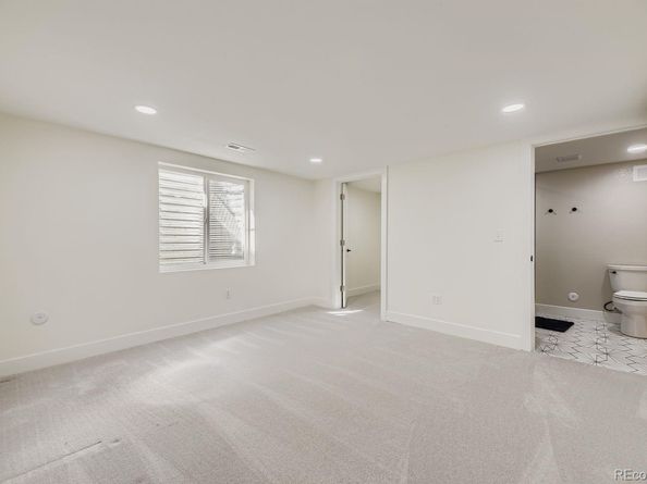 Undisclosed Address #7296177, Littleton CO 80127