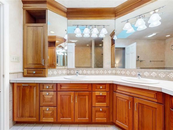 4020 S Holly Street, Cherry Hills Village CO 80111