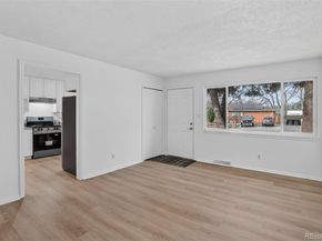 1820 Meadow Lane, Longmont CO 80501