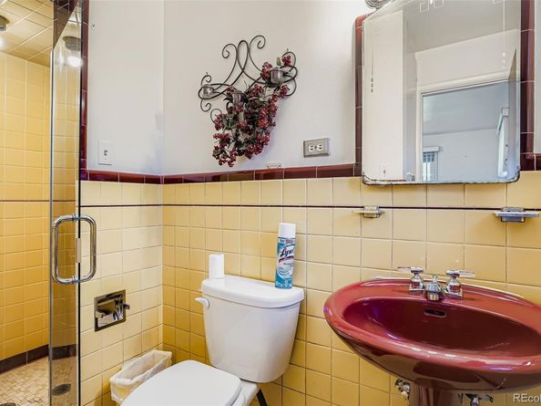 3045 N Monaco Parkway, Denver CO 80207