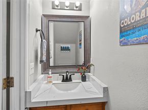 5721 W 71st Avenue, Arvada CO 80003