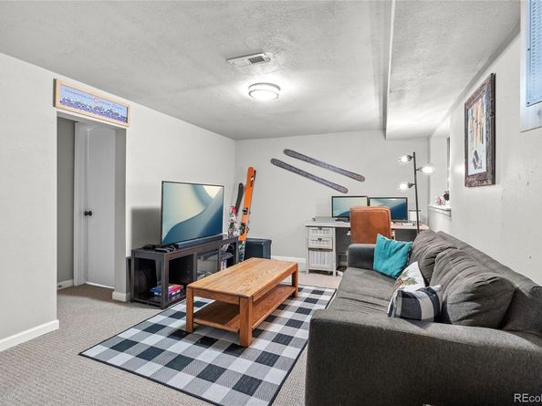 5721 W 71st Avenue, Arvada CO 80003