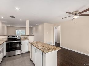 2301 E Fremont Avenue W08, Centennial CO 80122