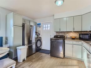 841 N OAKLAND Street, Aurora CO 80010