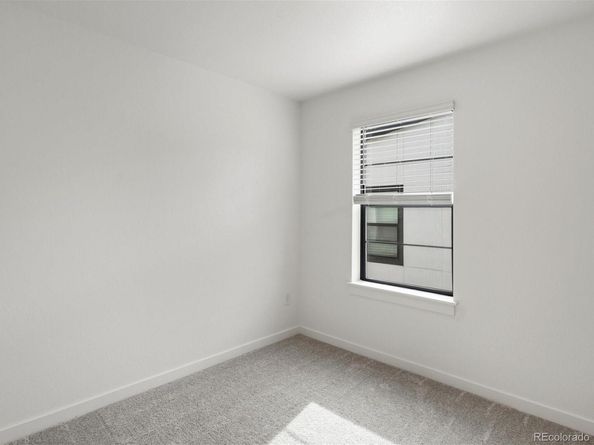 2056 S Holly Street 3, Denver CO 80222