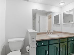 6210 S Grape Court, Centennial CO 80121