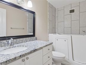 660 S Alton Way 7B, Denver CO 80247