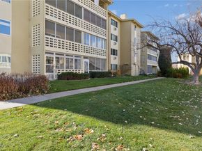660 S Alton Way 7B, Denver CO 80247