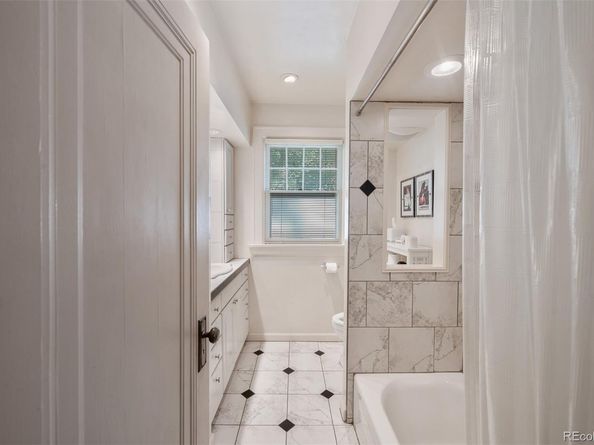 2226 Dahlia Street, Denver CO 80207