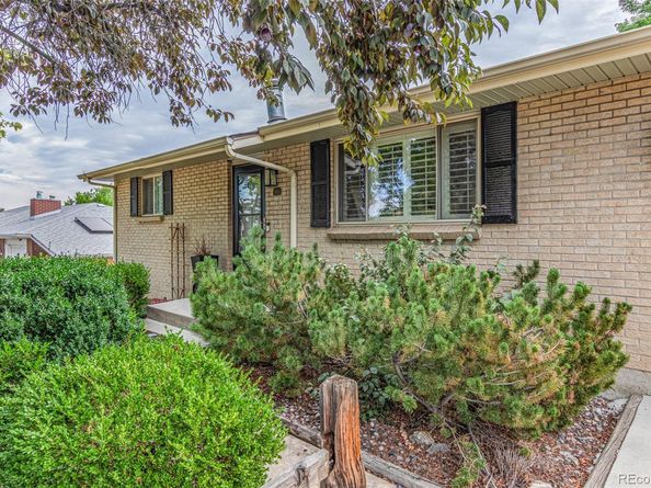 8324 Mitze Way, Denver CO 80221