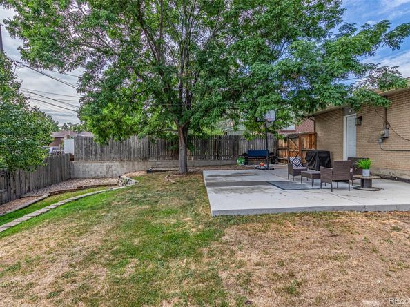 8324 Mitze Way, Denver CO 80221