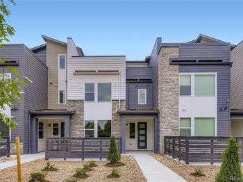 2443 W 69th Place