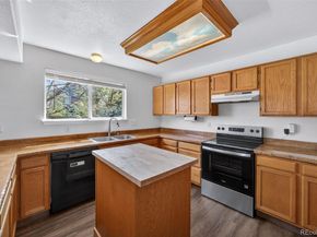 4052 S Kirk Way, Aurora CO 80013