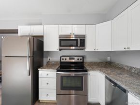 5542 Crown Boulevard, Denver CO 80239