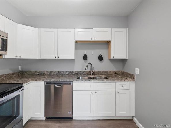 5542 Crown Boulevard, Denver CO 80239