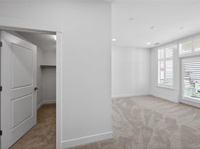 7220 W Bonfils Lane 302, Lakewood CO 80226