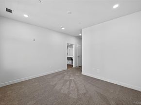 7220 W Bonfils Lane 302, Lakewood CO 80226