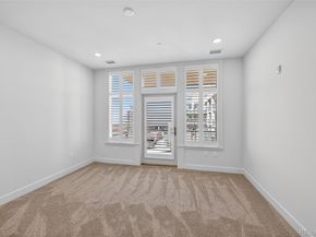 7220 W Bonfils Lane 302, Lakewood CO 80226