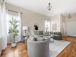 6175 S Paris Street, Englewood CO 80111